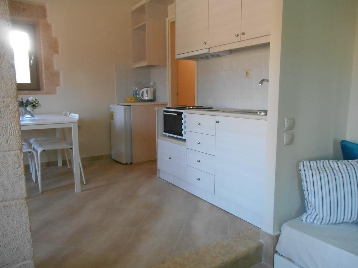 Arapakis Apartment 2 Aegina المظهر الخارجي الصورة