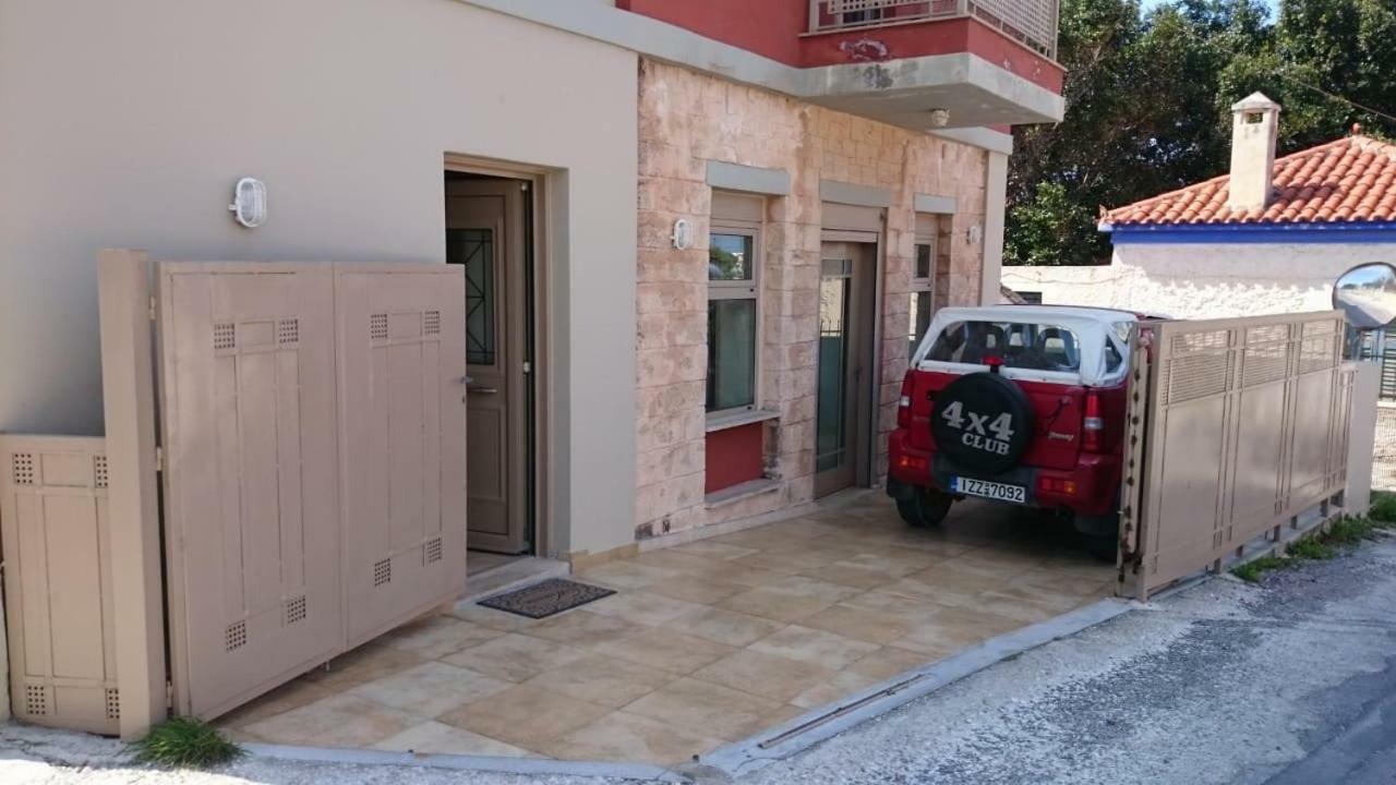 Arapakis Apartment 2 Aegina المظهر الخارجي الصورة